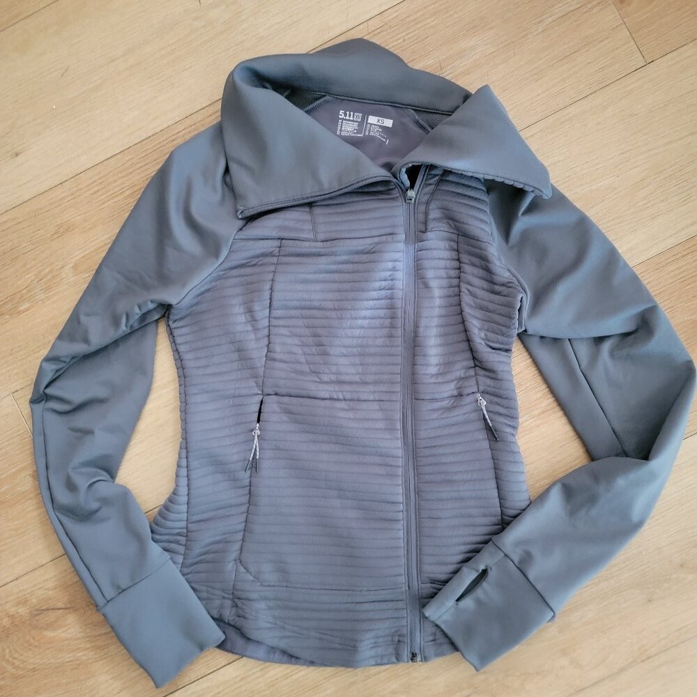 5.11 Tactical Crystal Hybrid Full Zip in Turbulance